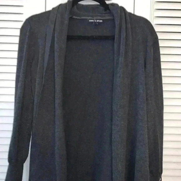 Cable & Gauge Women’s Medium Cardigan - Picture 1 of 3